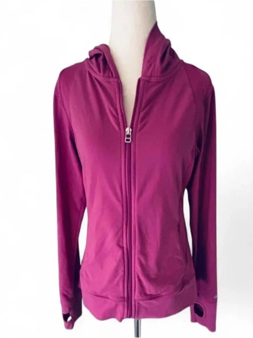 ALO Yoga Women's Hooded Performance Jacket in Deep Magenta